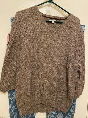 Cozy Knit Women's Sweater in Taupe
Kim Roger’s.